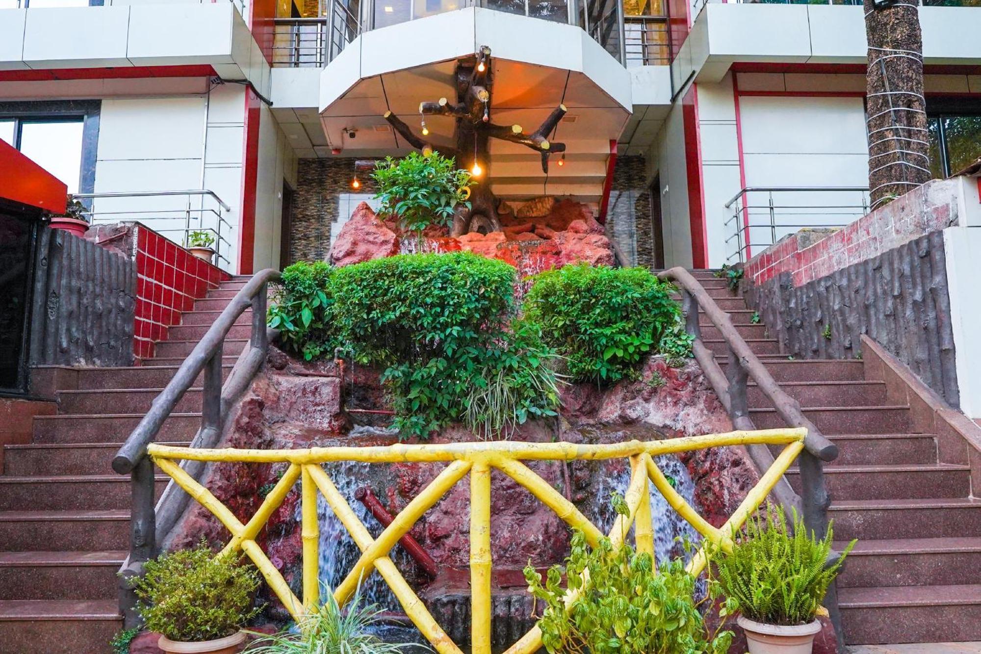 Hotel Kumar Plaza Matheran Exterior foto
