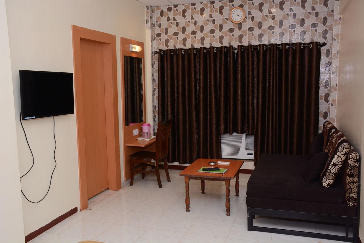 Hotel Kumar Plaza Matheran Exterior foto